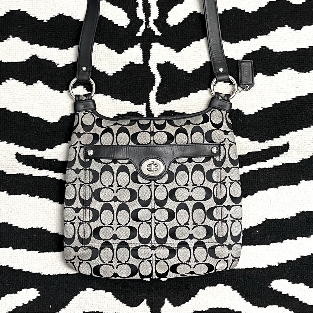 Coach Penelope F16536 Signature Crossbody Bag
